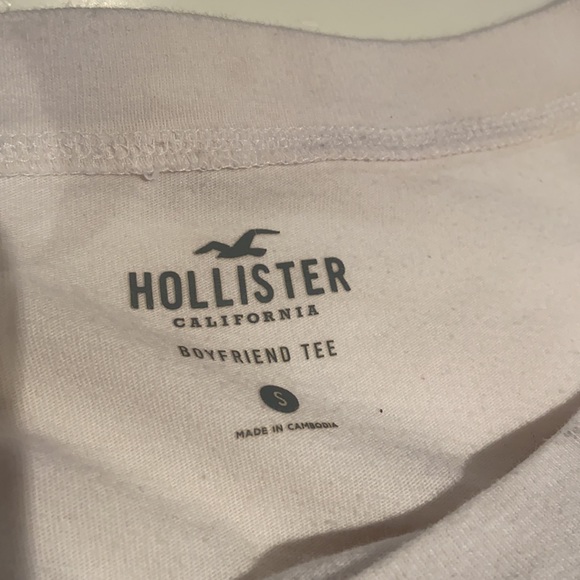 Hollister Boyfriend Tee - Picture 2 of 3